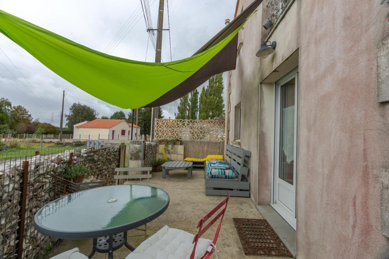 Appartement Accueillant A Mortagne Sur Gironde 45 M² Terrasse Kültér fotó